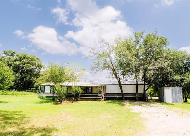 Property at 7801 141st St, Noble, OK 73068, 3 beds, 2 baths