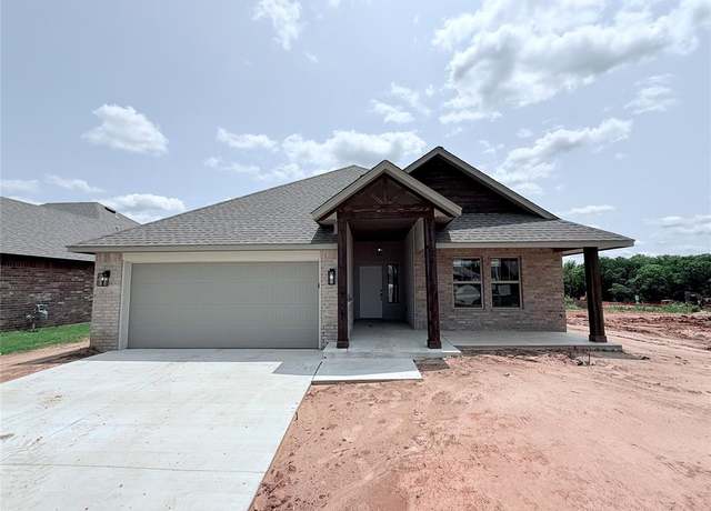 Property at 1106 Azalea Farms Rd, Noble, OK 73068, 3 beds, 2 baths