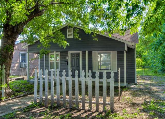 Property at 616 N Rock Island Ave, El Reno, OK 73036, 2 beds, 1 bath