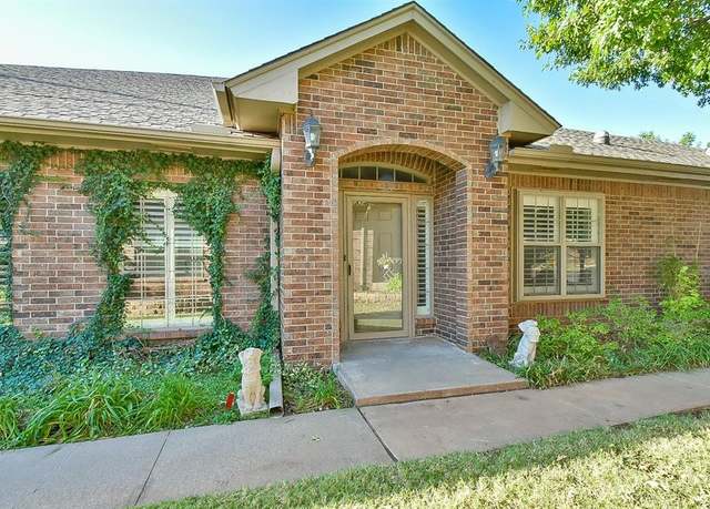 Property at 15904 Sonoma Ct, Edmond, OK 73013, 3 beds, 2 baths