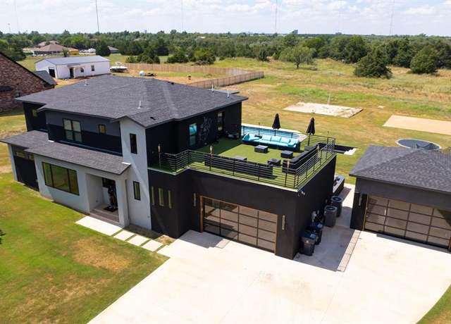 Property at 10317 N Hassett Rd, Oklahoma City, OK 73131, 4 beds, 3.5 baths
