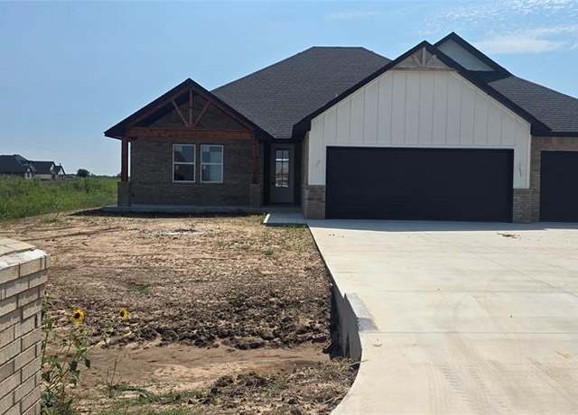 Property at 8664 Rip Way, El Reno, OK 73036, 3 beds, 2.5 baths