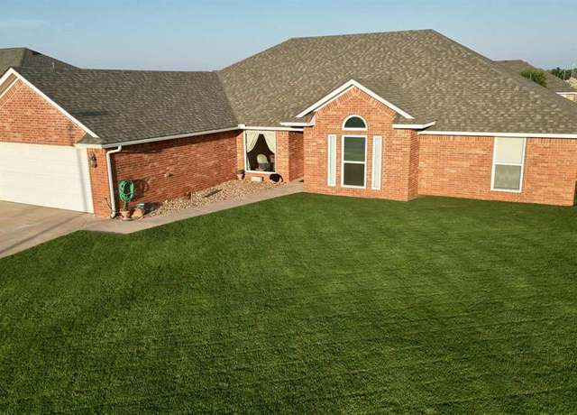 Property at 3105 Deer Run, Altus, OK 73521, 4 beds, 2 baths