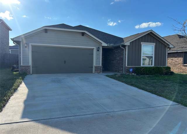 Property at 1612 Maroon Dr, El Reno, OK 73036, 3 beds, 2 baths