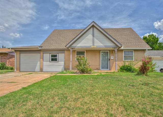 Property at 1844 Sunrise Dr, Moore, OK 73160, 4 beds, 1.5 baths