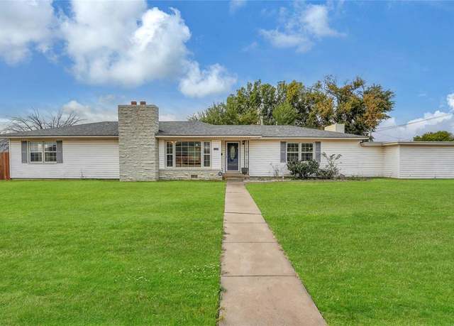 Property at 120 E Dogwood St, Hobart, OK 73651, 3 beds, 2 baths
