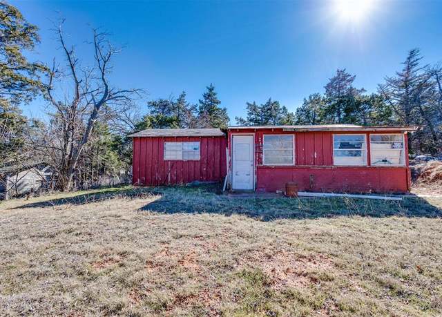 Property at 21731 E Fifth St, Hinton, OK 73047, 1 bed, 1.5 baths