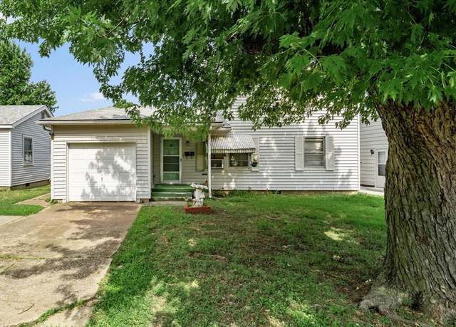 Property at 1705 S Dille St, El Reno, OK 73036, 4 beds, 2 baths
