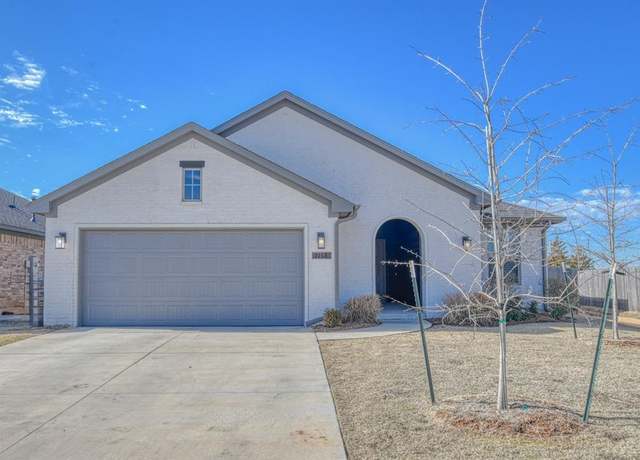 Property at 1118 Zara St, Norman, OK 73069, 3 beds, 2 baths