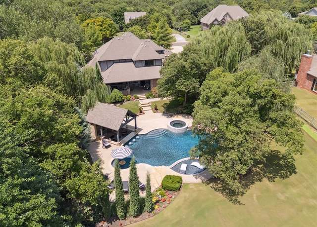 Property at 5710 Smoky Hill Trl, Edmond, OK 73034, 4 beds, 2.5 baths