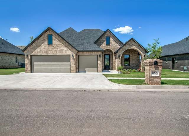 Property at 11525 NW 102 St, Yukon, OK 73099, 4 beds, 2.5 baths