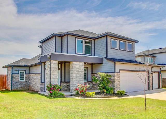 Property at 2200 El Cajon St, Edmond, OK 73034, 4 beds, 3 baths