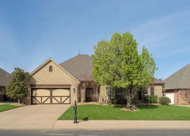Property at 16601 Moorgate Ln, Edmond, OK 73012, 3 beds, 2.5 baths
