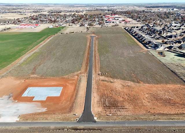 Property at 24109 E Harvest View Dr, Weatherford, OK 73096