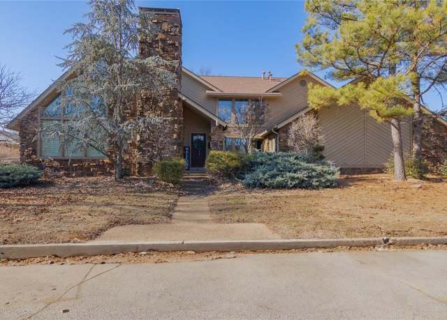 Property at 4510 S Birmingham Pl, Tulsa, OK 74105, 4 beds, 4.5 baths
