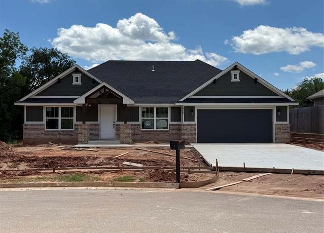 Property at 912 Dahlia Ln, Noble, OK 73068, 3 beds, 2 baths