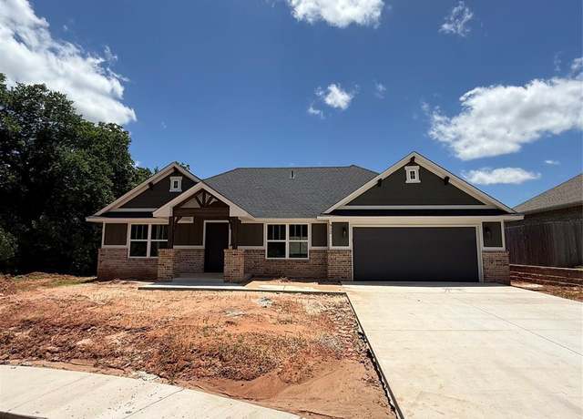 Property at 912 Dahlia Ln, Noble, OK 73068, 3 beds, 2 baths