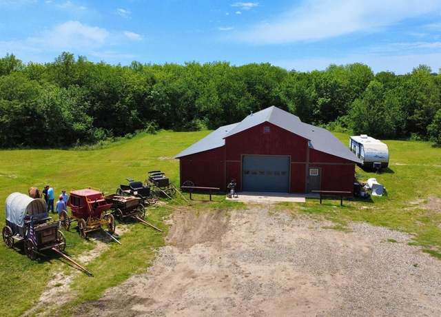 Property at 377056 E 1040 Rd, Okemah, OK 74859, 2 beds, 2 baths