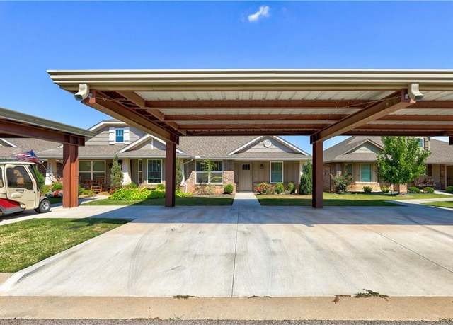 Property at 8809 SW 55th St, Oklahoma City, OK 73179, 4 beds, 4 baths
