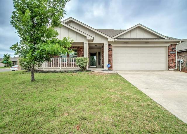 Property at 18901 Visto Dr, Edmond, OK 73012, 3 beds, 2 baths