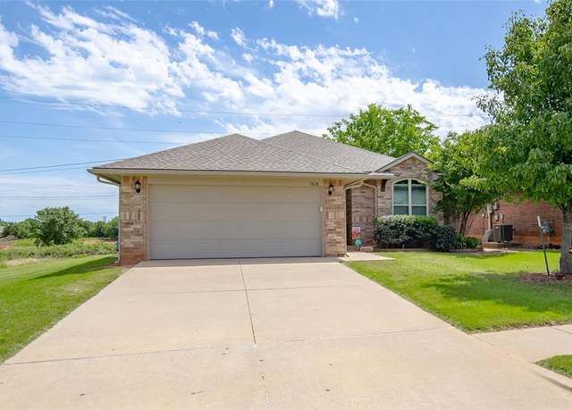 Property at 1528 Fawn Run Xing, Norman, OK 73071, 3 beds, 2 baths