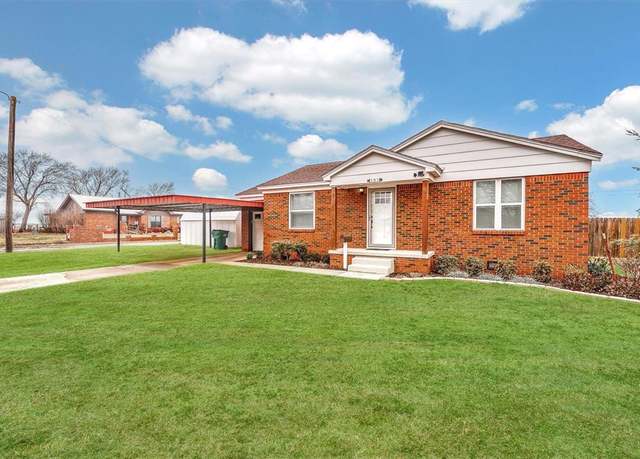 Property at 101 Memorial Dr, Mangum, OK 73554, 2 beds, 1 bath