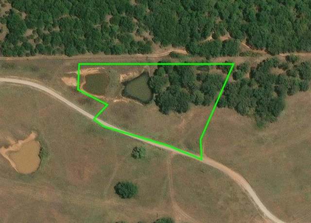 Property at 338 N Hawthorn Cir, Tecumseh, OK 74873