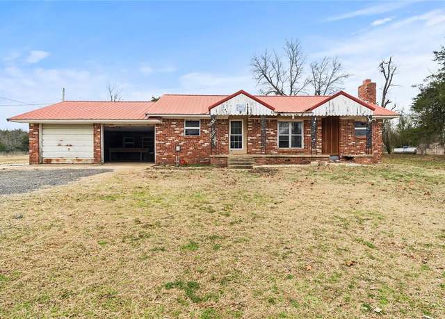 Property at 11710 W Highway 9 Hwy, Stigler, OK 74462, 2 beds, 1.5 baths