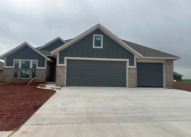 Property at 11920 NW 120th St, Yukon, OK 73099, 4 beds, 2 baths