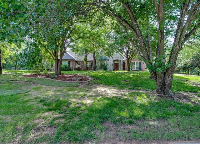 Property at 100 Hickory Forest Dr, Choctaw, OK 73020, 4 beds, 2.5 baths