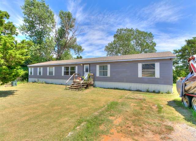 Property at 9156 Prairie Dog Dr, Edmond, OK 73034, 4 beds, 2 baths