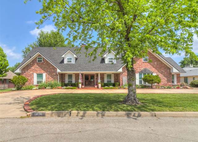 Property at 1816 Golf Course Dr, El Reno, OK 73036, 4 beds, 5 baths