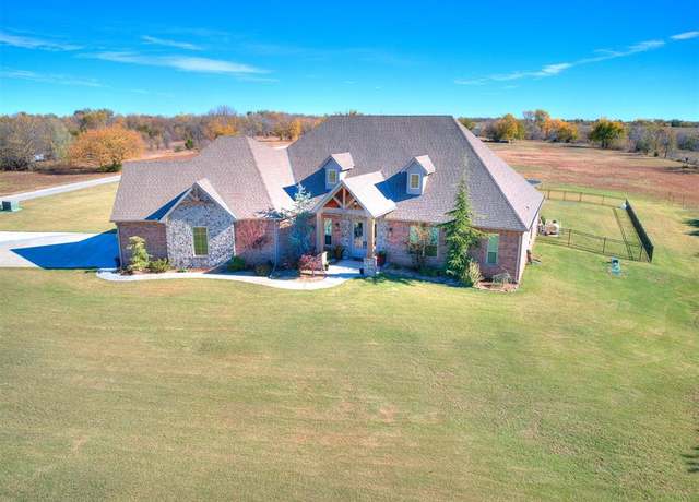 Property at 1119 County Street 2910, Tuttle, OK 73089, 3 beds, 3.5 baths