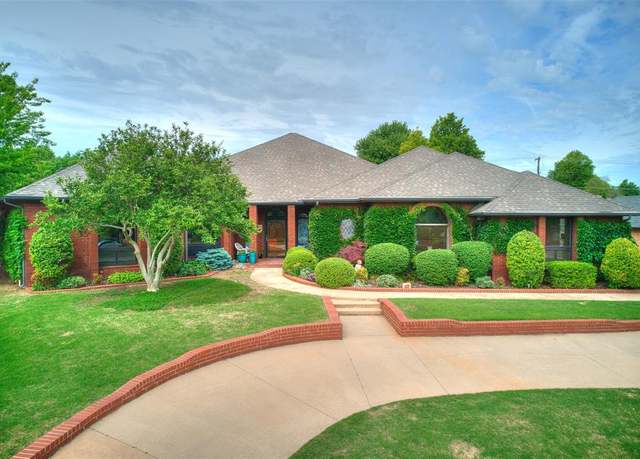 Property at 1525 Spring Creek Dr, Yukon, OK 73099, 4 beds, 3.5 baths