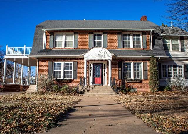 Property at 505 W Lincoln St, Mangum, OK 73554, 3 beds, 3.5 baths