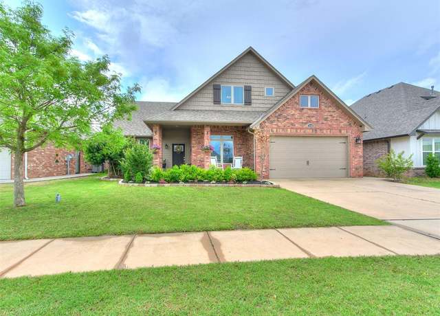 Property at 2308 Bretford Way, Norman, OK 73071, 3 beds, 2.5 baths