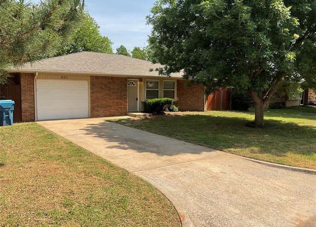 Property at 201 Lois Ave, Tuttle, OK 73089, 3 beds, 1.5 baths