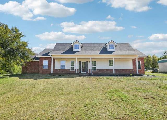 Property at 975 County Street 2946 St, Tuttle, OK 73089, 3 beds, 2 baths