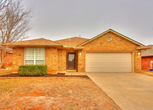 Property at 16409 Village Green Dr, Edmond, OK 73013, 3 beds, 2 baths