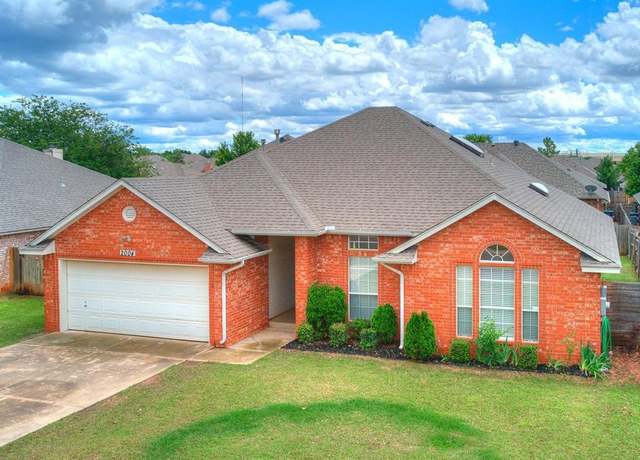 Property at 2004 Sagewood Dr, Edmond, OK 73013, 4 beds, 2 baths