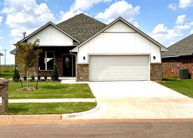 Property at 9313 NW 142nd St, Yukon, OK 73099, 3 beds, 2 baths