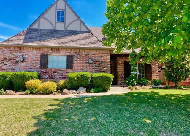 Property at 508 Idabel Bridge Cir, Edmond, OK 73034, 5 beds, 3.5 baths