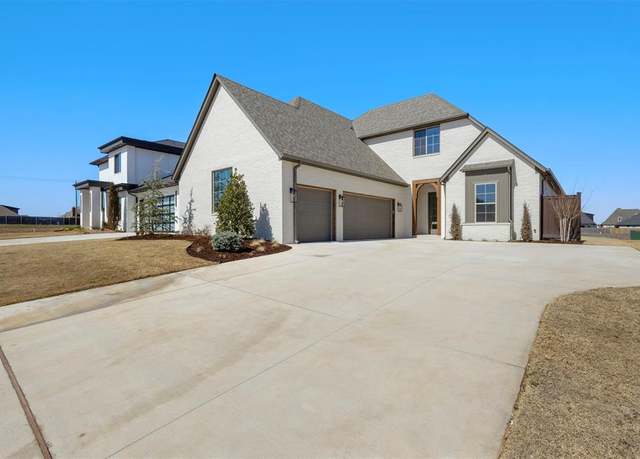 Property at 8417 NW 128th St, Oklahoma City, OK 73142, 3 beds, 2.5 baths