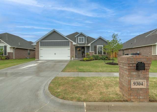 Property at 9304 NW 89th St, Yukon, OK 73099, 3 beds, 2 baths