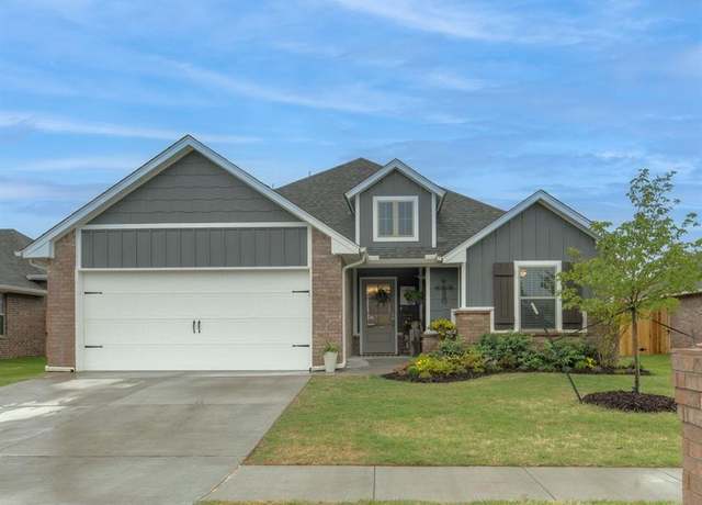 Property at 9304 NW 89th St, Yukon, OK 73099, 3 beds, 2 baths