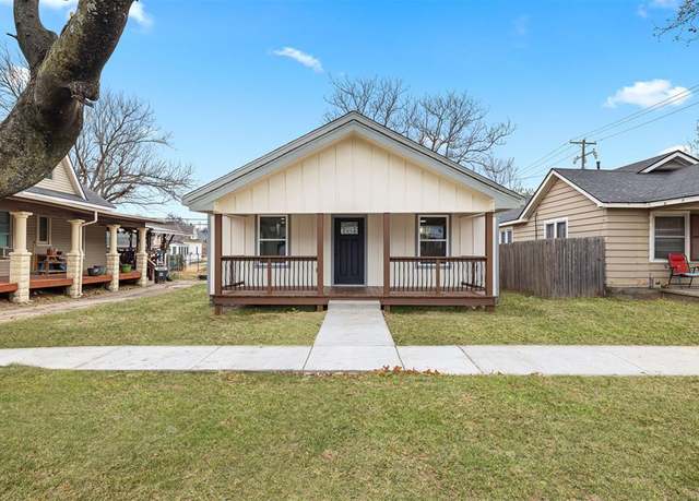 Property at 717 S Rock Island Ave, El Reno, OK 73036, 3 beds, 2 baths