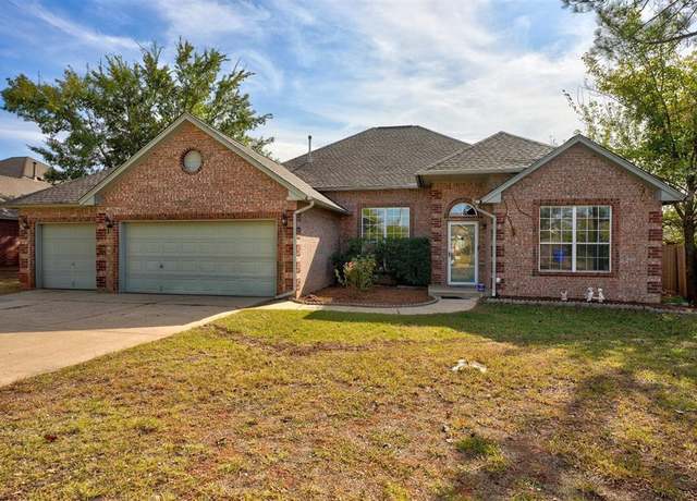Property at 2908 Evening Star Ct, Norman, OK 73071, 4 beds, 2 baths