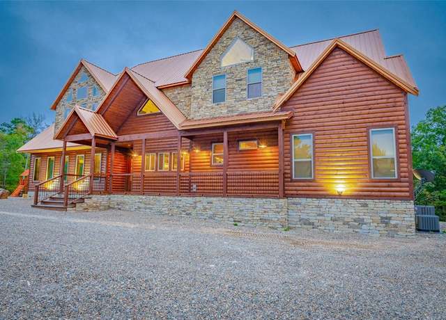 Property at 1080 N Lukfata Trail Rd, Broken Bow, OK 74728, 6 beds, 5.5 baths