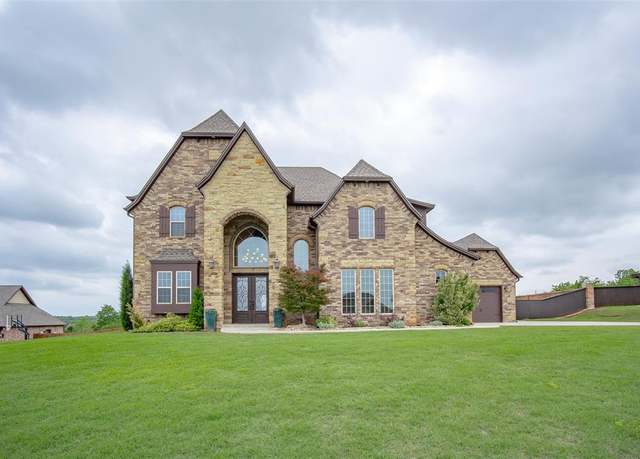 Property at 1454 High Ridge Dr, Blanchard, OK 73010, 5 beds, 3.5 baths