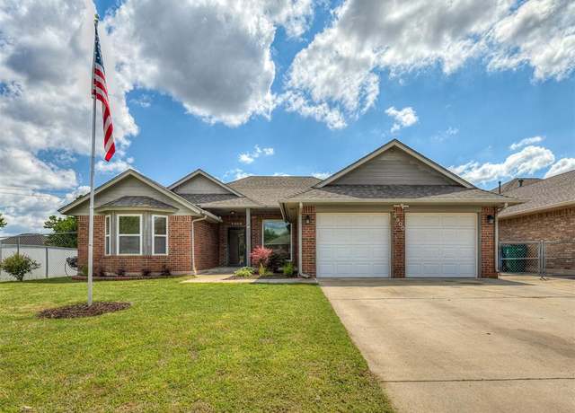 Property at 4900 Republic Dr, Oklahoma City, OK 73135, 3 beds, 2 baths